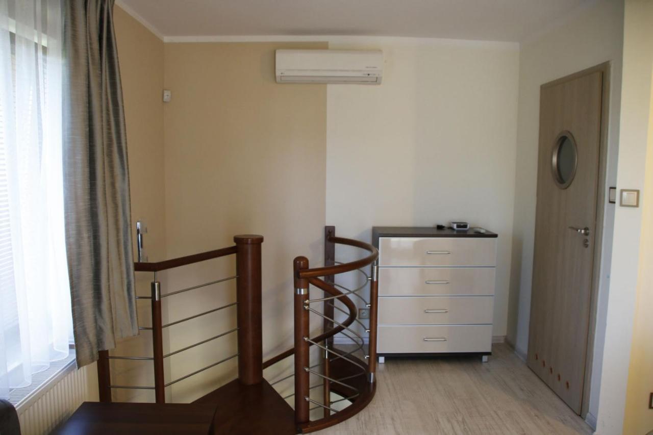 Willa Laura Rowy - Apartamenty Nad Morzem Экстерьер фото